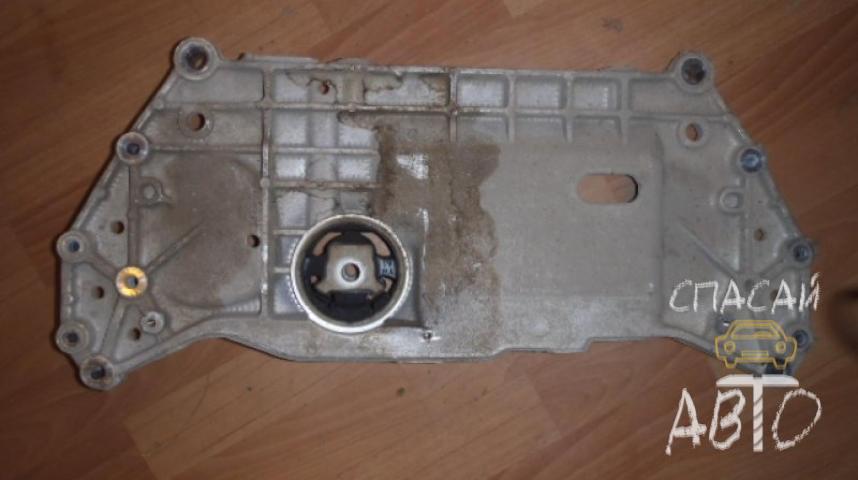 Volkswagen Golf 5 Балка подмоторная (подрамник)
