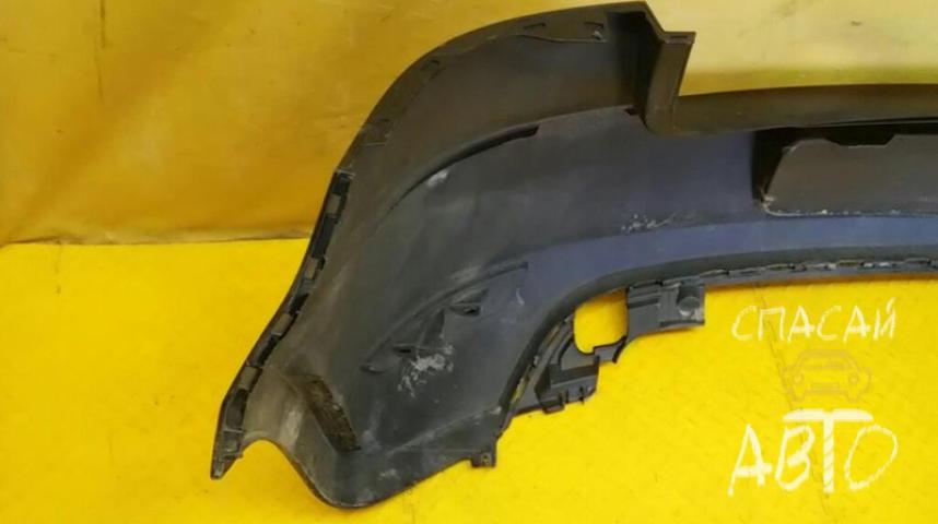 Volkswagen Golf 6 Бампер задний