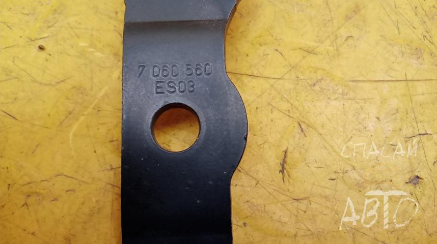 BMW 1-серия E81,82,87,88 Петля капота