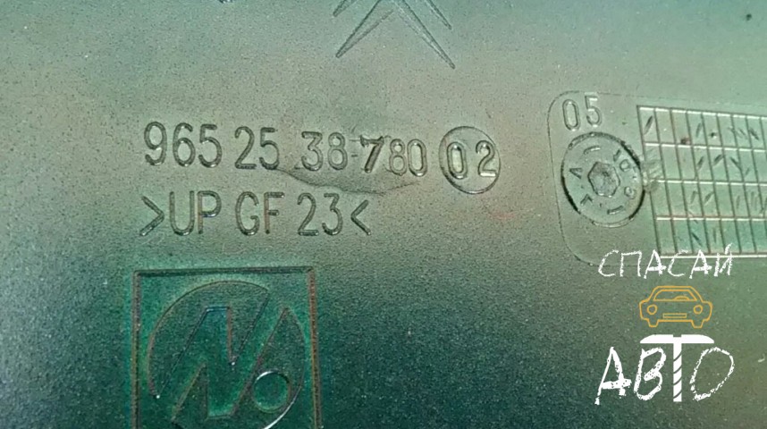 Peugeot 407 Крышка багажника - OEM 860686