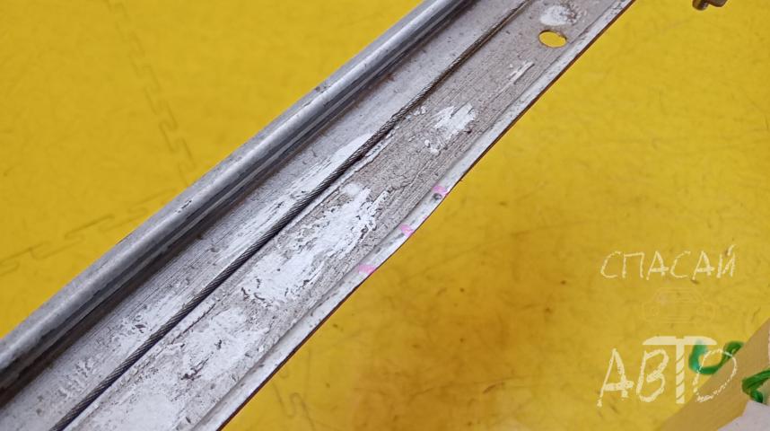 Hyundai Solaris Стеклоподъемник задний правый