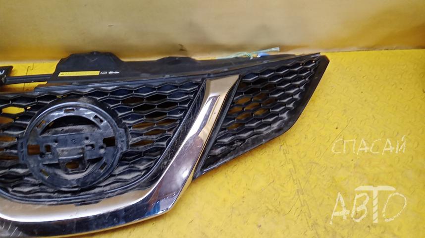 Nissan Qashqai (J11) Решетка радиатора