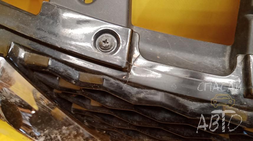 Nissan Qashqai (J11) Решетка радиатора