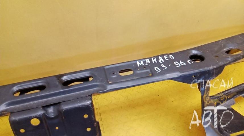 Ford Mondeo I Панель передняя