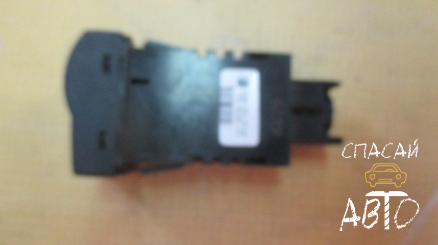 Mazda 3 (BK) Кнопка многофункциональная - OEM BP4K666R0