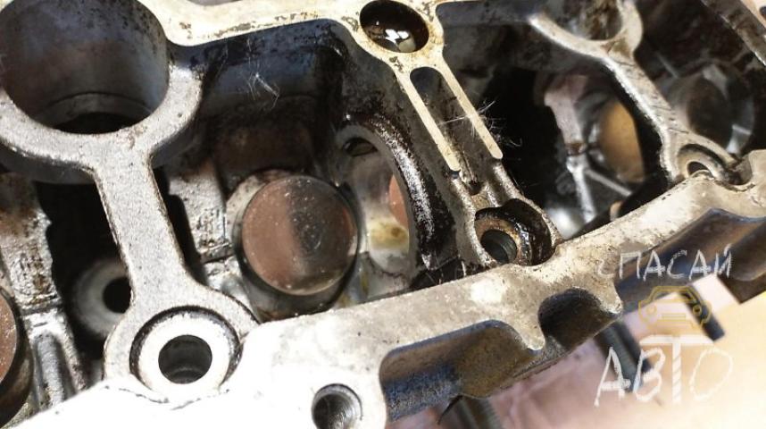 Peugeot 407 Головка блока