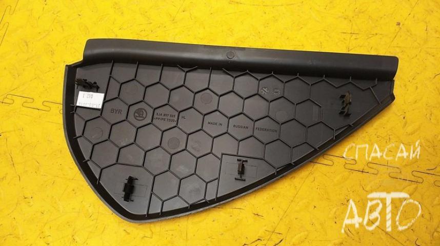 Skoda Rapid Накладка (кузов внутри)