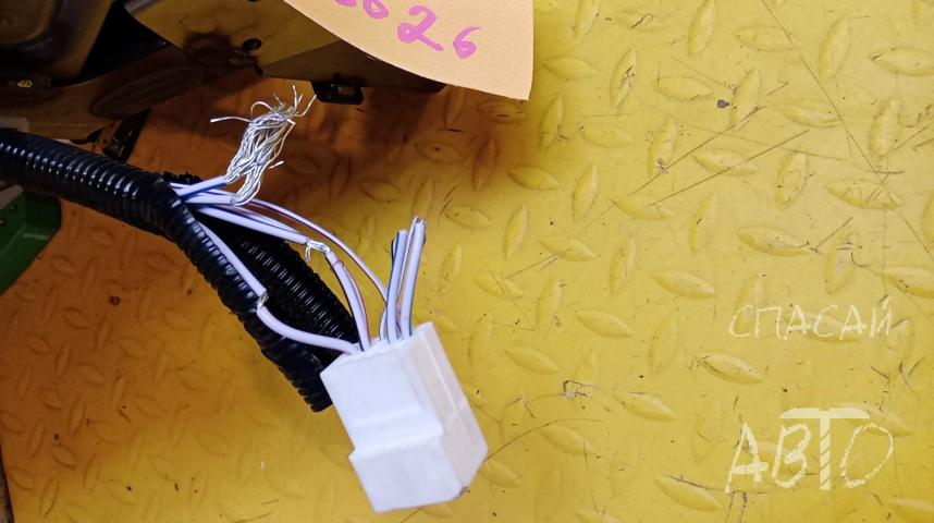 Toyota Land Cruiser (300) Сиденья (комплект)