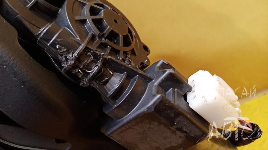 Toyota Land Cruiser (300) Сиденья (комплект)