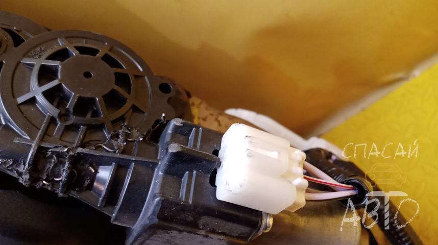 Toyota Land Cruiser (300) Сиденья (комплект)