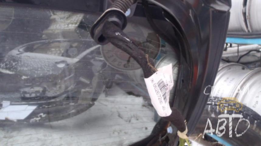 Peugeot 207 Дверь багажника