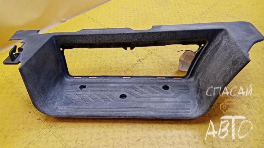 Ford Transit Подножка