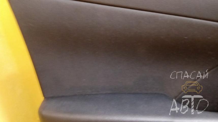 Toyota Camry MCV20 Обшивка двери передней левой