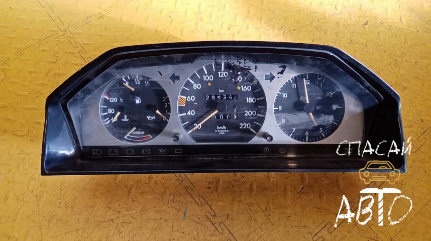 Mercedes-Benz W124 Панель приборов - OEM 87001180