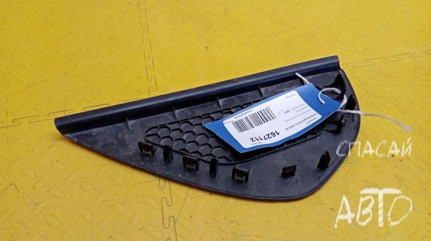 Volkswagen Polo (Sed RUS) Накладка (кузов внутри)
