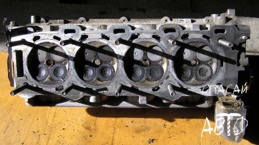 Land Rover Range Rover Sport I Головка блока - OEM 1359486