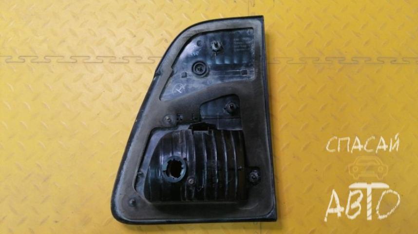 Toyota Land Cruiser (100) Фонарь задний
