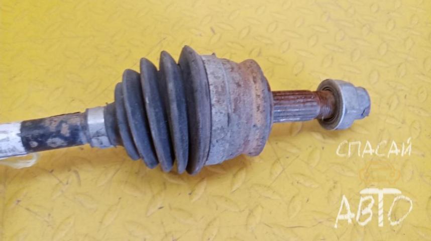 Opel Corsa D Полуось передняя (привод)