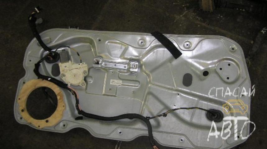 Ford Focus II Стеклоподъемник передний правый