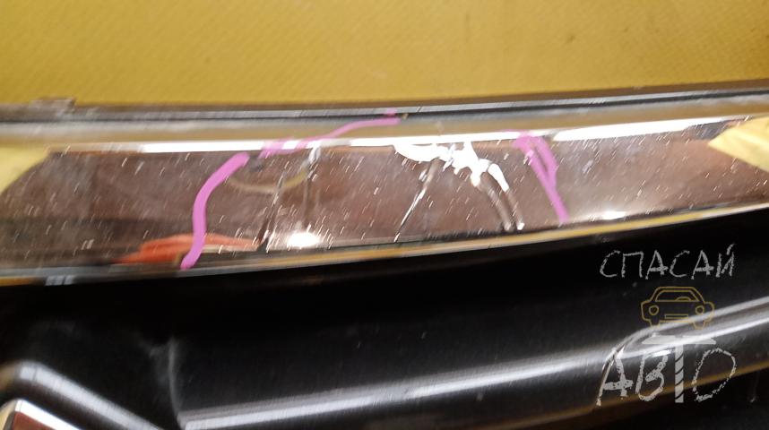 Suzuki SX4 II Решетка радиатора