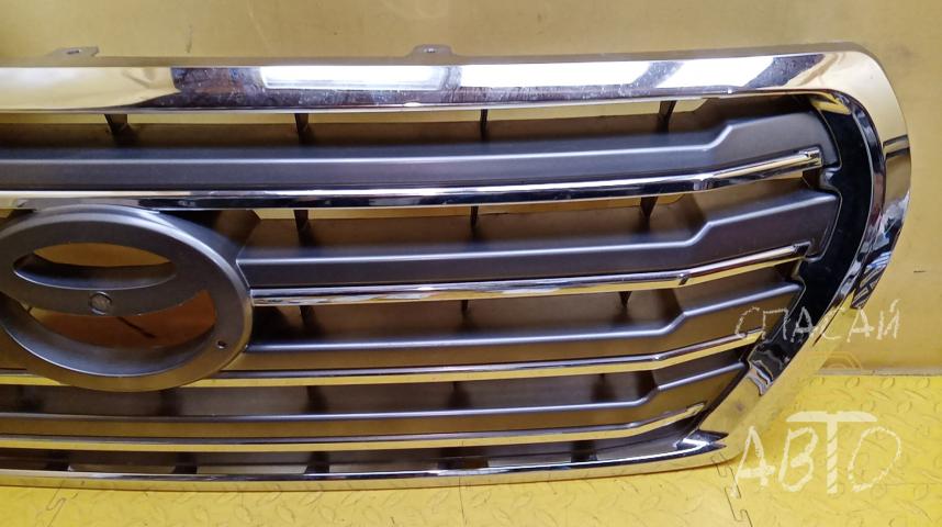 Toyota Land Cruiser (200) Решетка радиатора