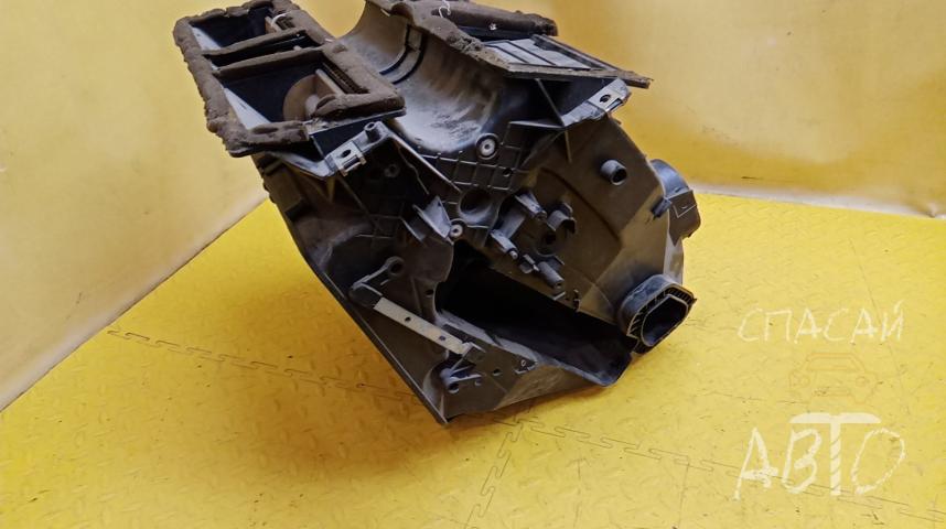 Volvo S80 Корпус отопителя