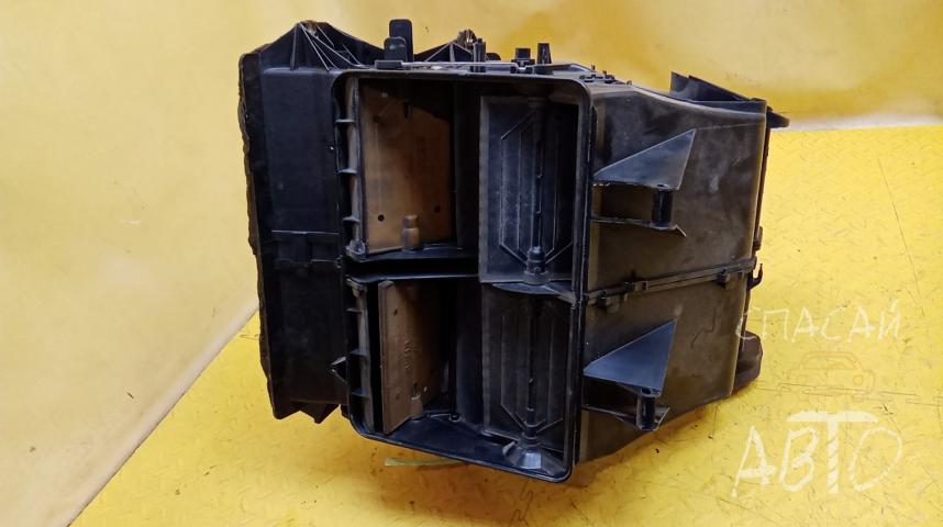 Volvo S80 Корпус отопителя