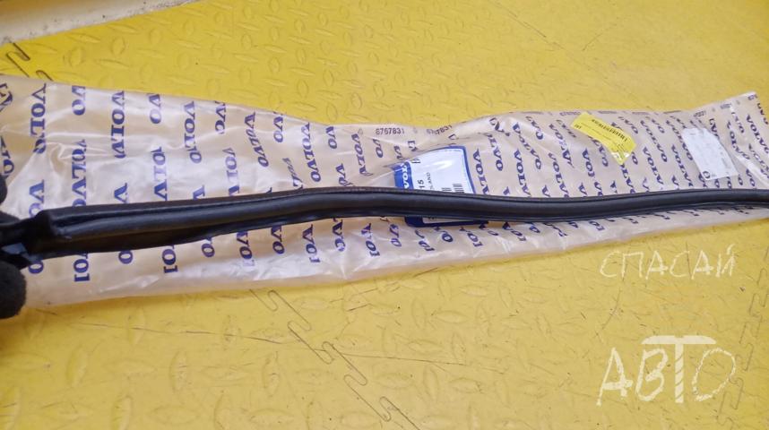 Volvo S40 Уплотнитель (внутри)