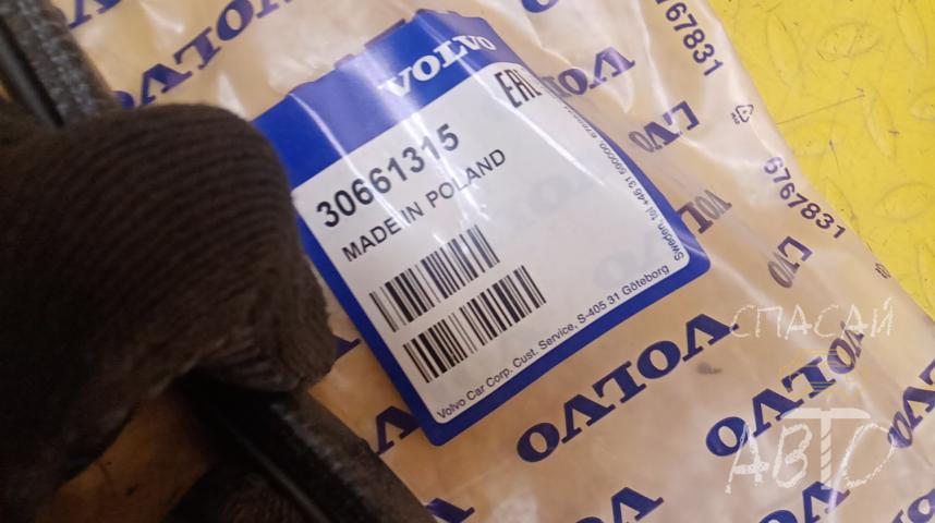 Volvo S40 Уплотнитель (внутри)