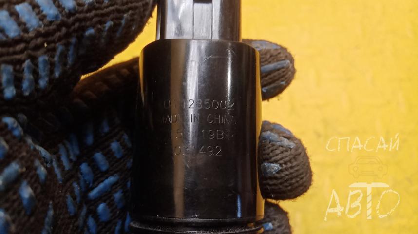 Land Rover Range Rover Sport I Насос омывателя