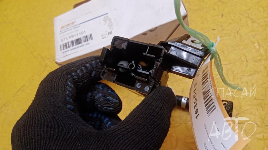 Lexus LX 570 Форсунка омывателя фар