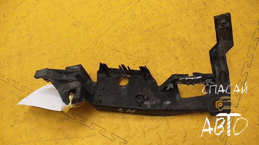 Land Rover Range Rover III (LM) Кронштейн фары - OEM 1301329336