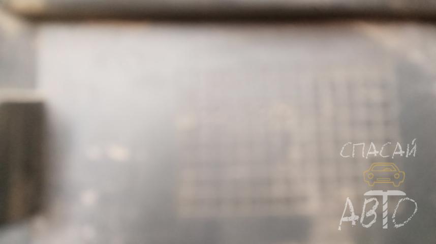 Volkswagen Touareg III Накладка крыла