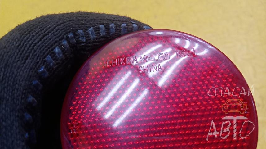 Nissan Qashqai (J10) Отражатель в бампер