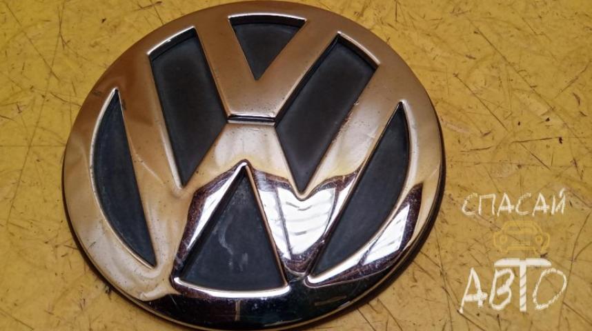 Volkswagen Golf 4 Bora Эмблема