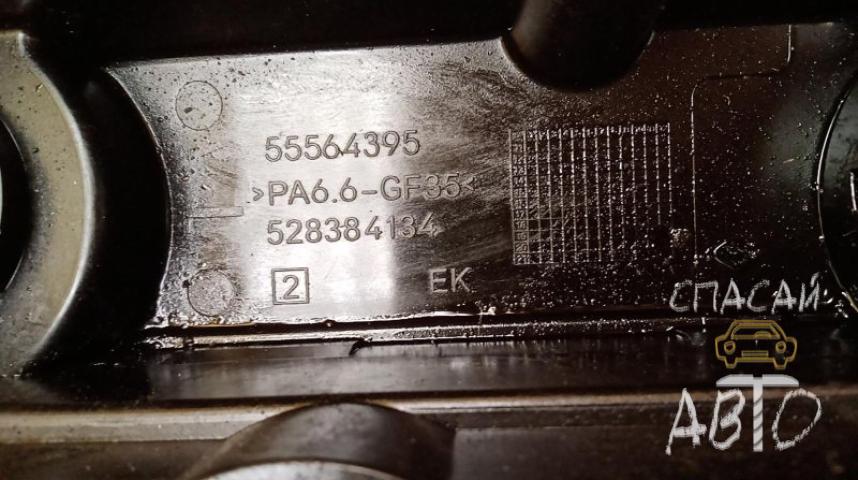 Opel Astra H / Family Крышка двигателя