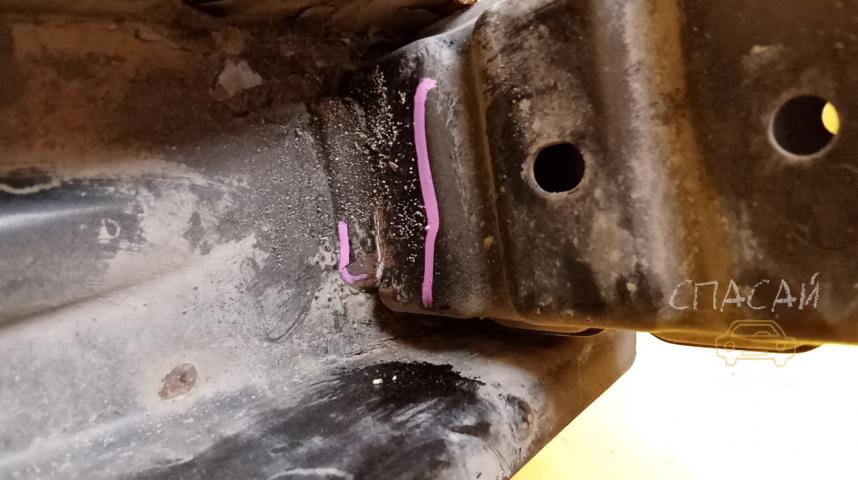 Volkswagen Polo (RUS) Усилитель переднего бампера