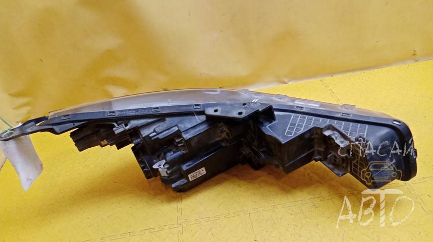 Hyundai Elantra Фара левая