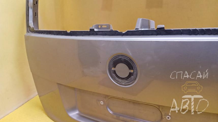 Skoda Yeti Дверь багажника