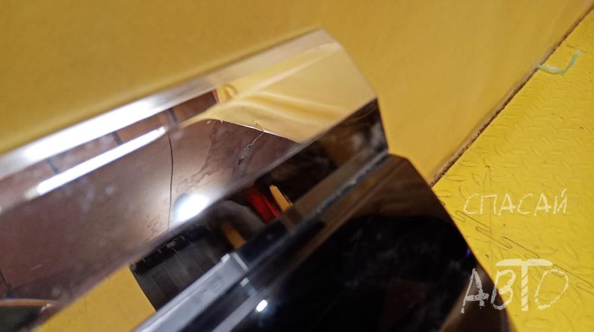 Volkswagen Touareg II Накладка двери задней правой