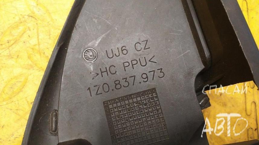 Skoda Octavia (A5 1Z-) Накладка (кузов внутри)