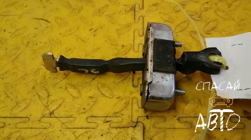 Toyota Auris (E15) Ограничитель двери - OEM 6863002120