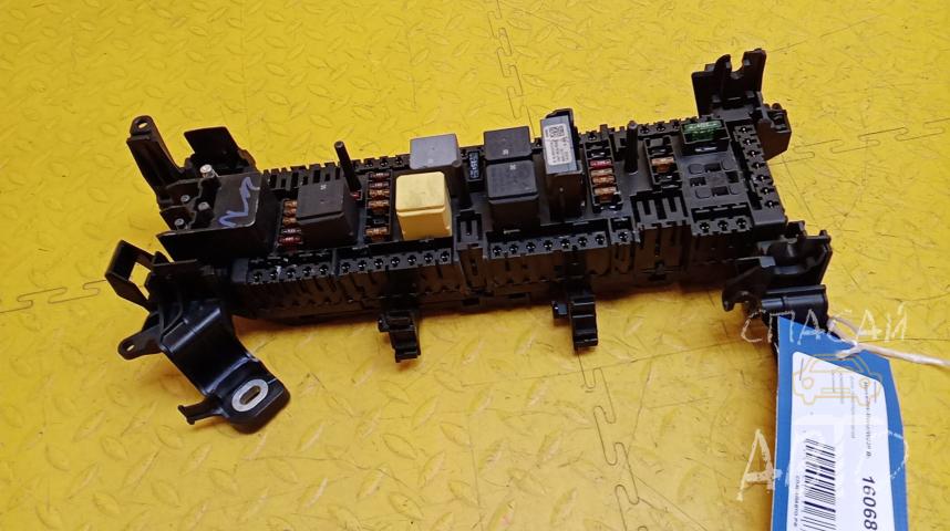 Mercedes-Benz W246 B-klassе Блок предохранителей