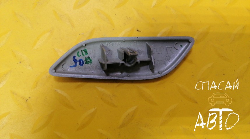 Mazda 3 (BM) Крышка форсунки омывателя - OEM BHT4518G1