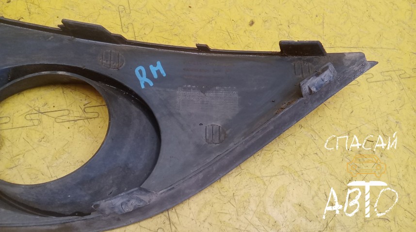 Seat Ibiza V Решетка в бампер - OEM 6J0853666A