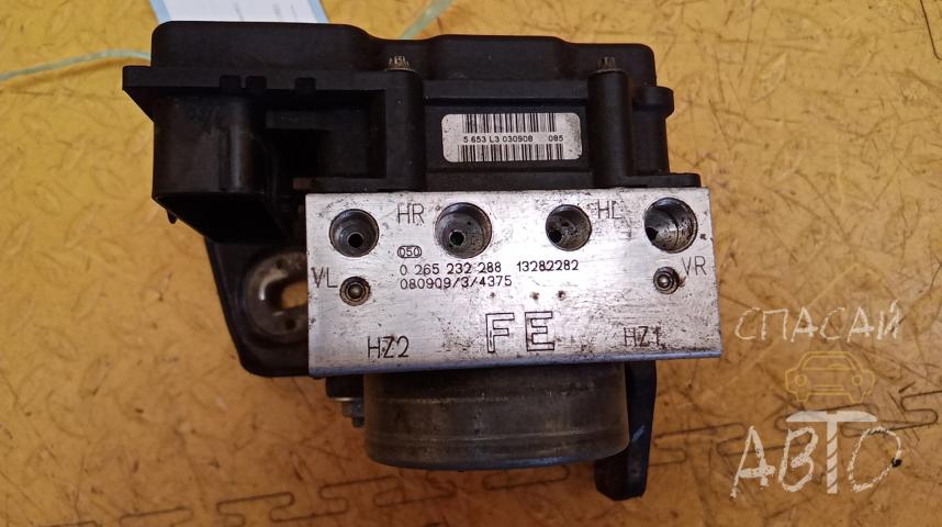 Opel Corsa D Блок ABS (насос)