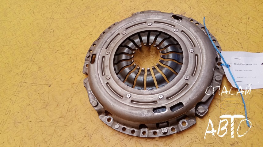 Skoda Octavia (A5 1Z-) Корзина сцепления - OEM 063082001433