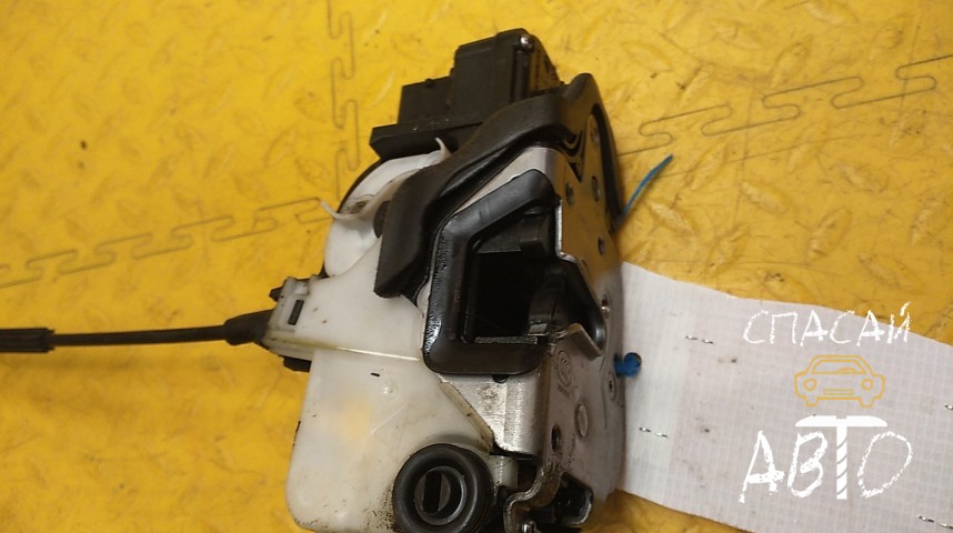 Opel Astra J Замок двери задней правой - OEM 13579556