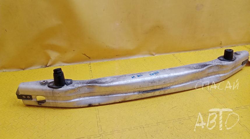 Audi A4 (B7) Усилитель переднего бампера