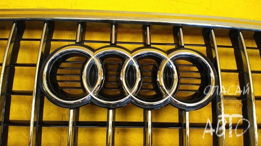 Audi Q5 Решетка радиатора